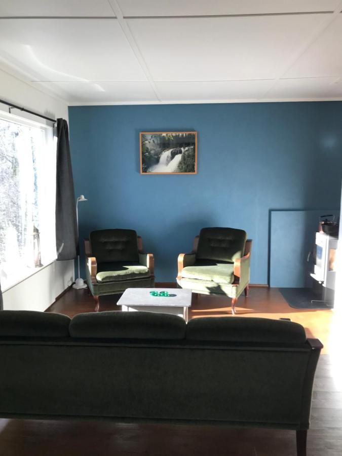 Furulund Pensjonat Ron Buitenkant foto